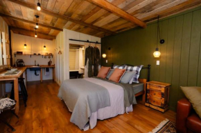 THE STABLES, a self contained farmstay featuring outdoor baths, fireplace & wineries